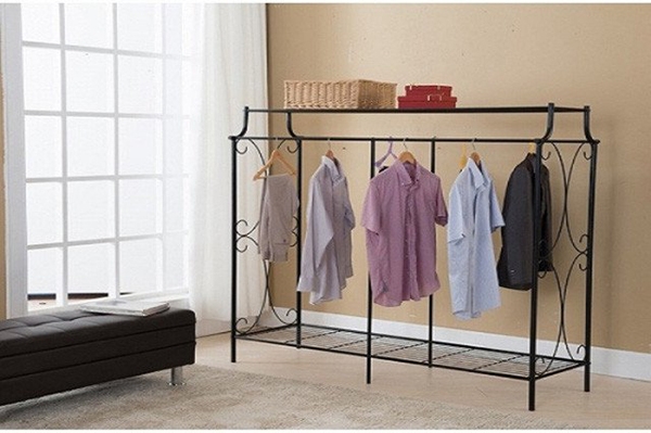 Phơi quần áo trong nhà