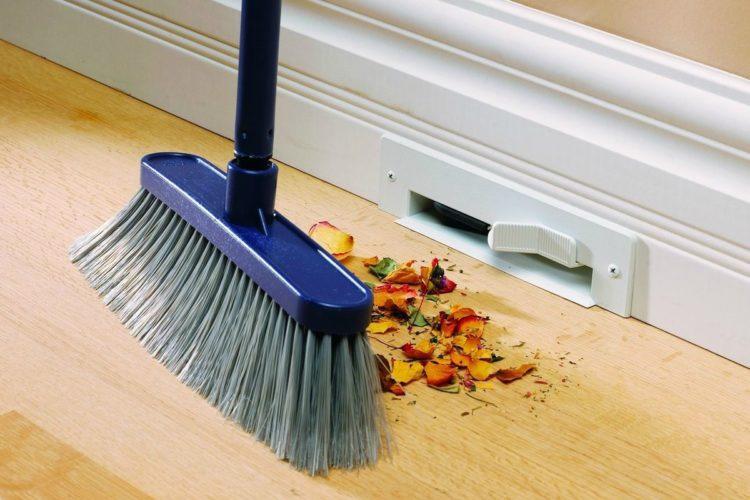 Cảnh báo 5 sai lầm tai hại 99% nhà nào cũng mắc khi dùng nước lau sàn