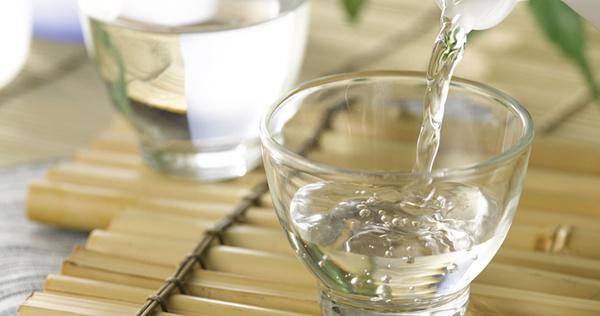 Cách làm nước lau sàn tại nhà vừa thơm tho, sạch sẽ lại nói “không” với hóa chất độc hại