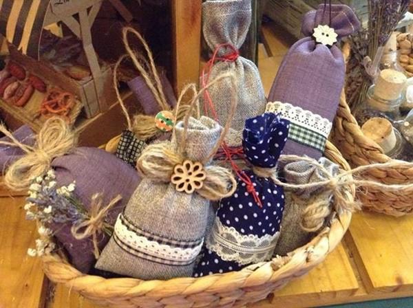 Học ngay 9 cách giữ quần áo mùa hè thơm phức khi cất trong tủ qua 1 mùa đông