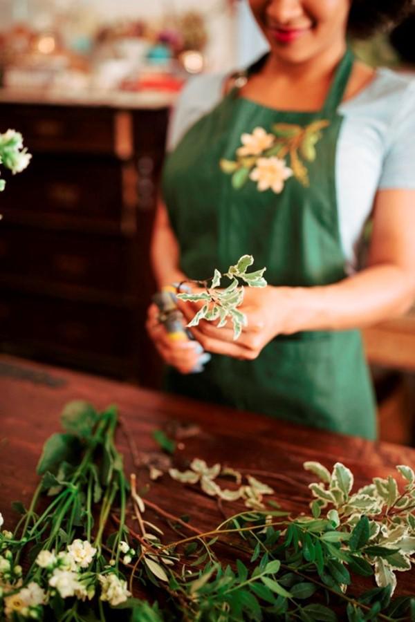 Mẹo giữ hoa tươi lâu ngày Tết, cả tuần cũng không thối, không hỏng