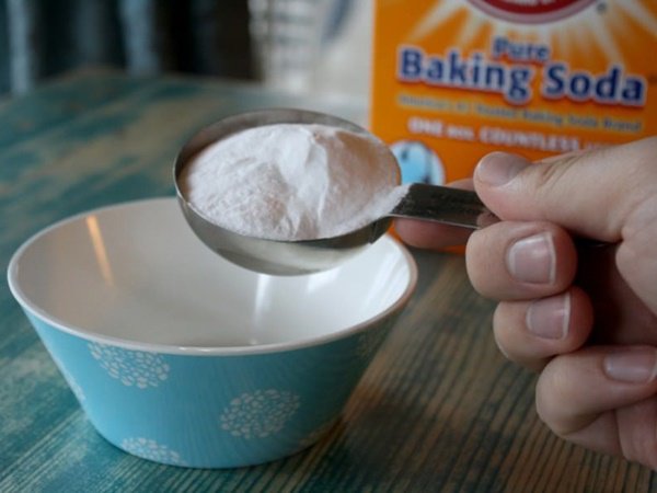 Tủ lạnh cả tháng vẫn thơm nức, không hôi tanh nhờ 6 mẹo khử mùi “nhỏ nhưng có võ”