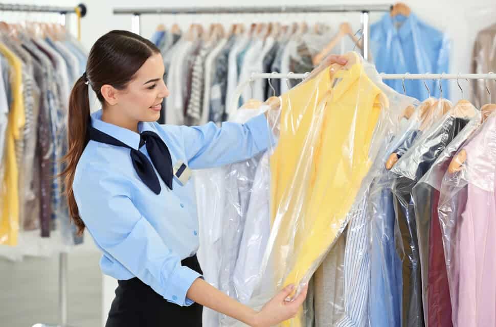 Nhận giặt đồ đồng phục giá rẻ quận Cầu Giấy Hà Nội Nhận giặt đồ đồng phục giá rẻ quận Cầu Giấy Hà Nội